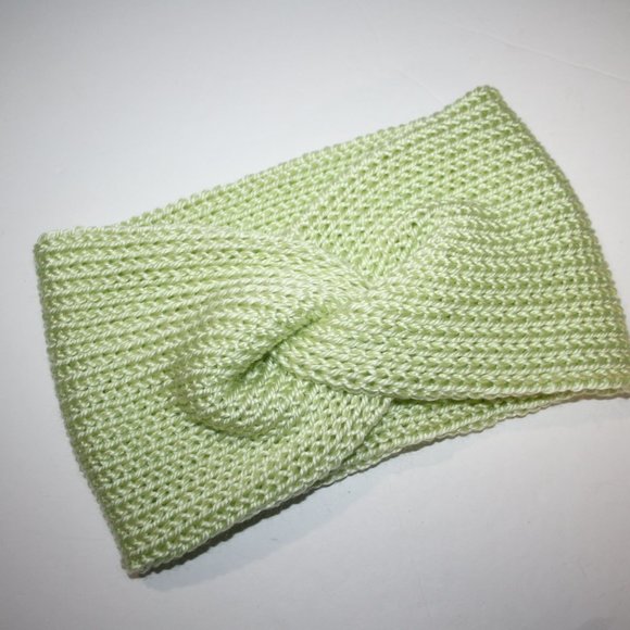 💚✨ Satin Green Twisted Knit Headband · Handmade · One Size - Picture 1 of 3
